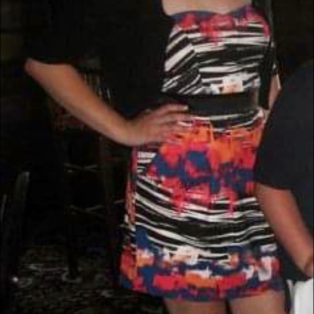 Colorful Strapless Dress - Picture 3 of 3